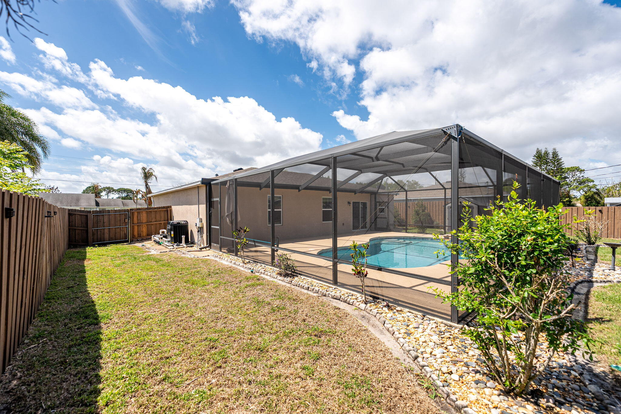 EASTPORT - Residential