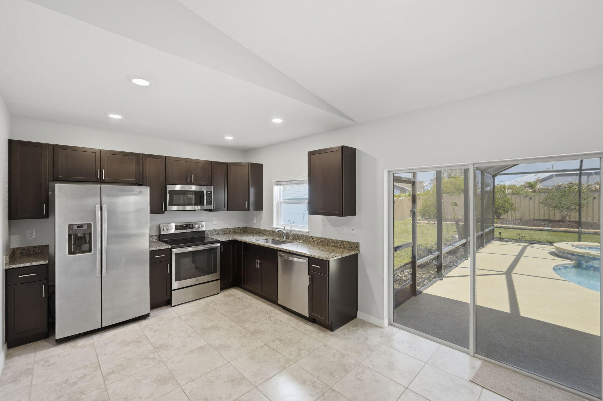 EASTPORT - Residential