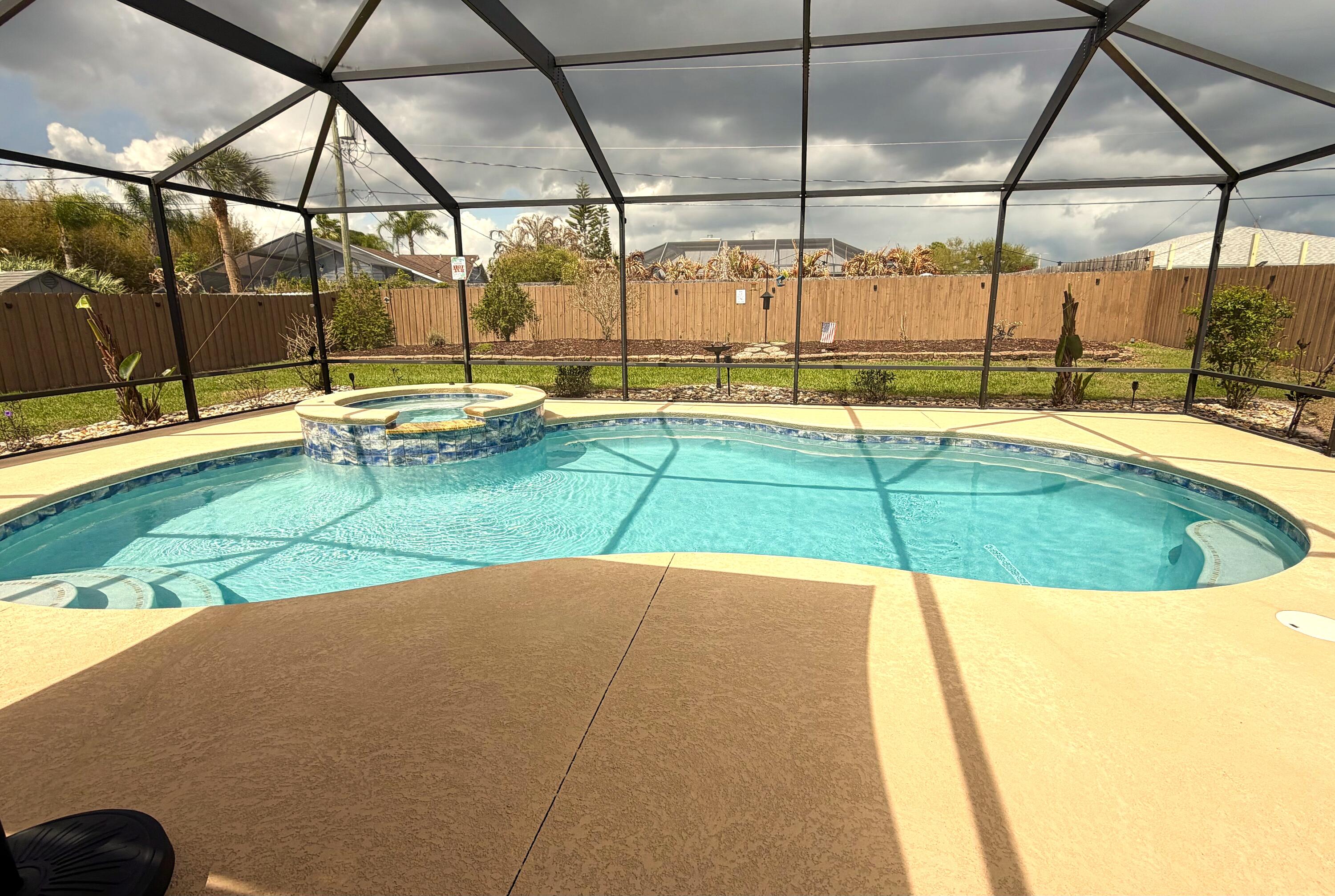 2350 SE Calcutta Circle