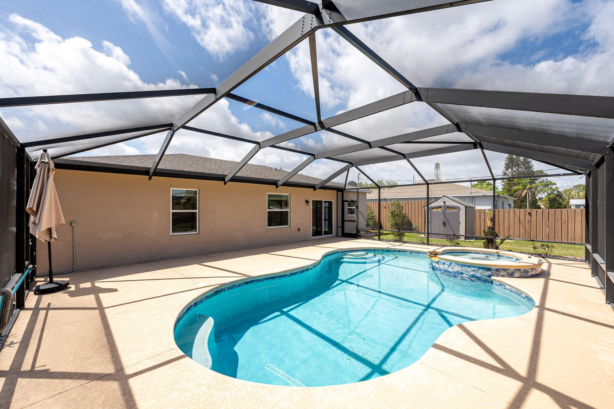 EASTPORT - Residential