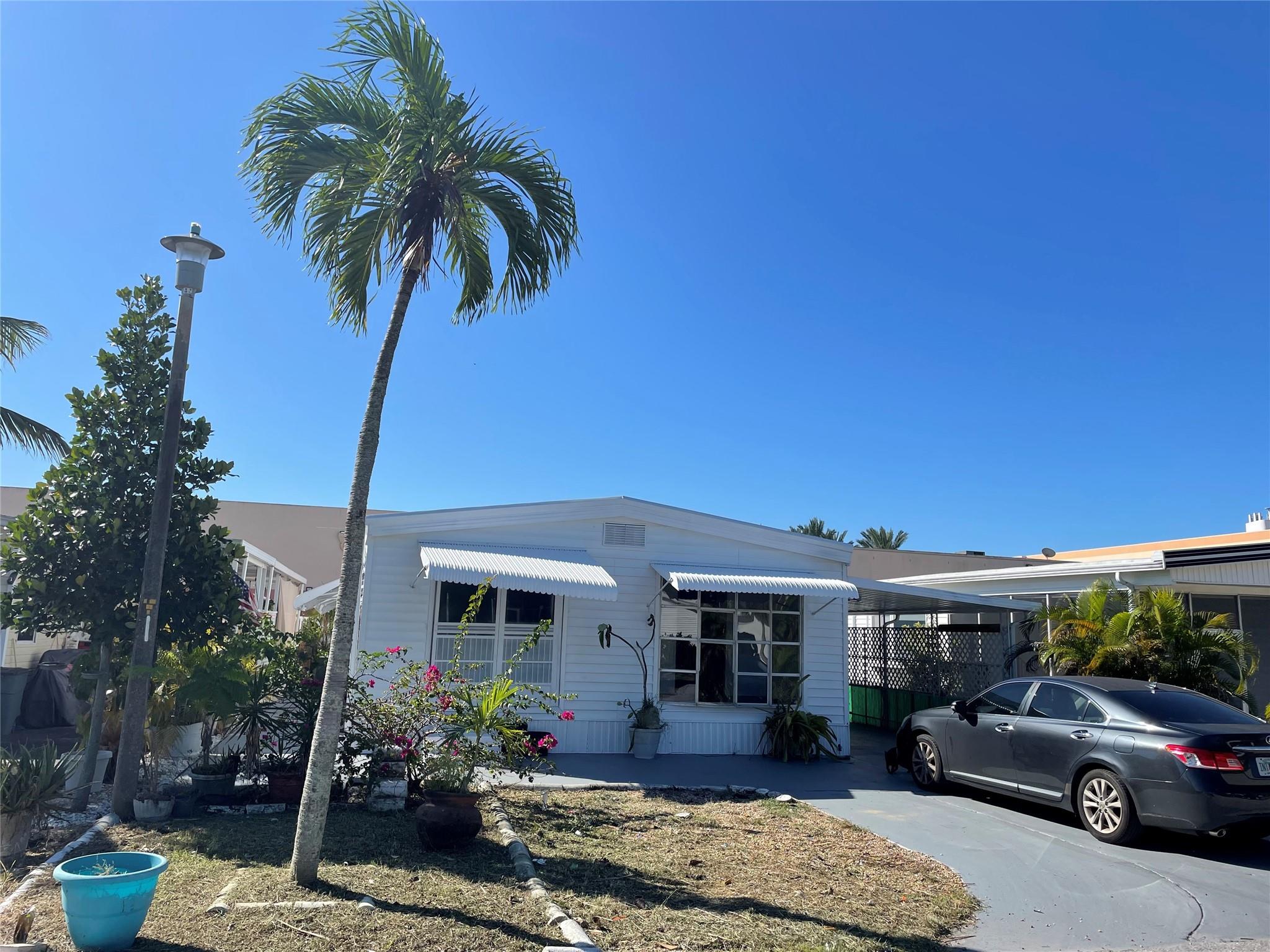Ravenswood Estates & Mari - Residential