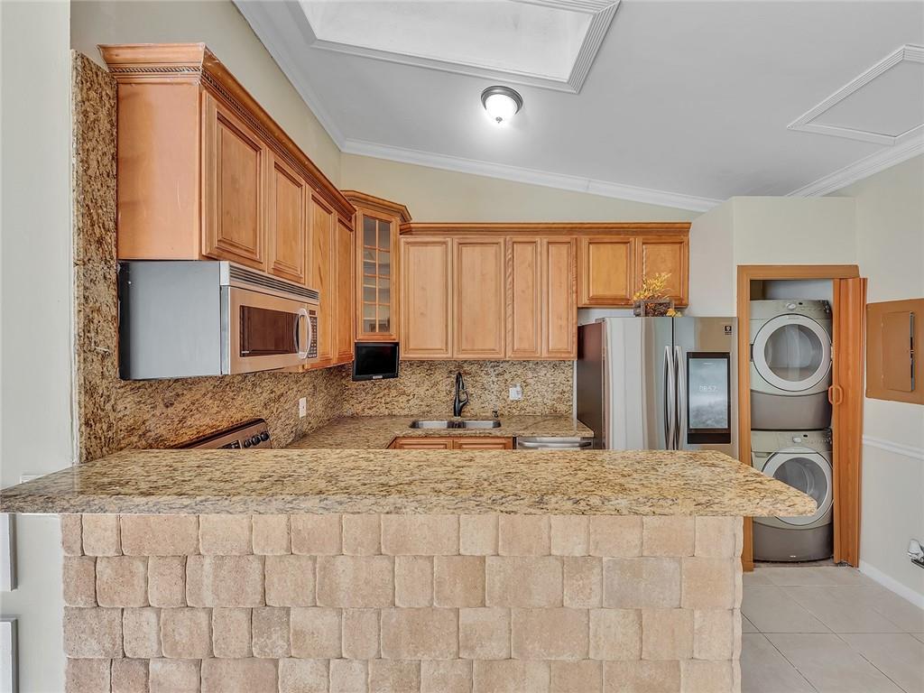 Villager Townhomes - Residential