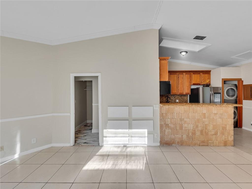 Villager Townhomes - Residential