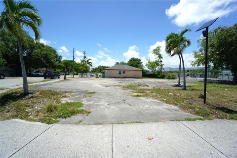  in Miami FL 9400 17th Ave Ave.jpg