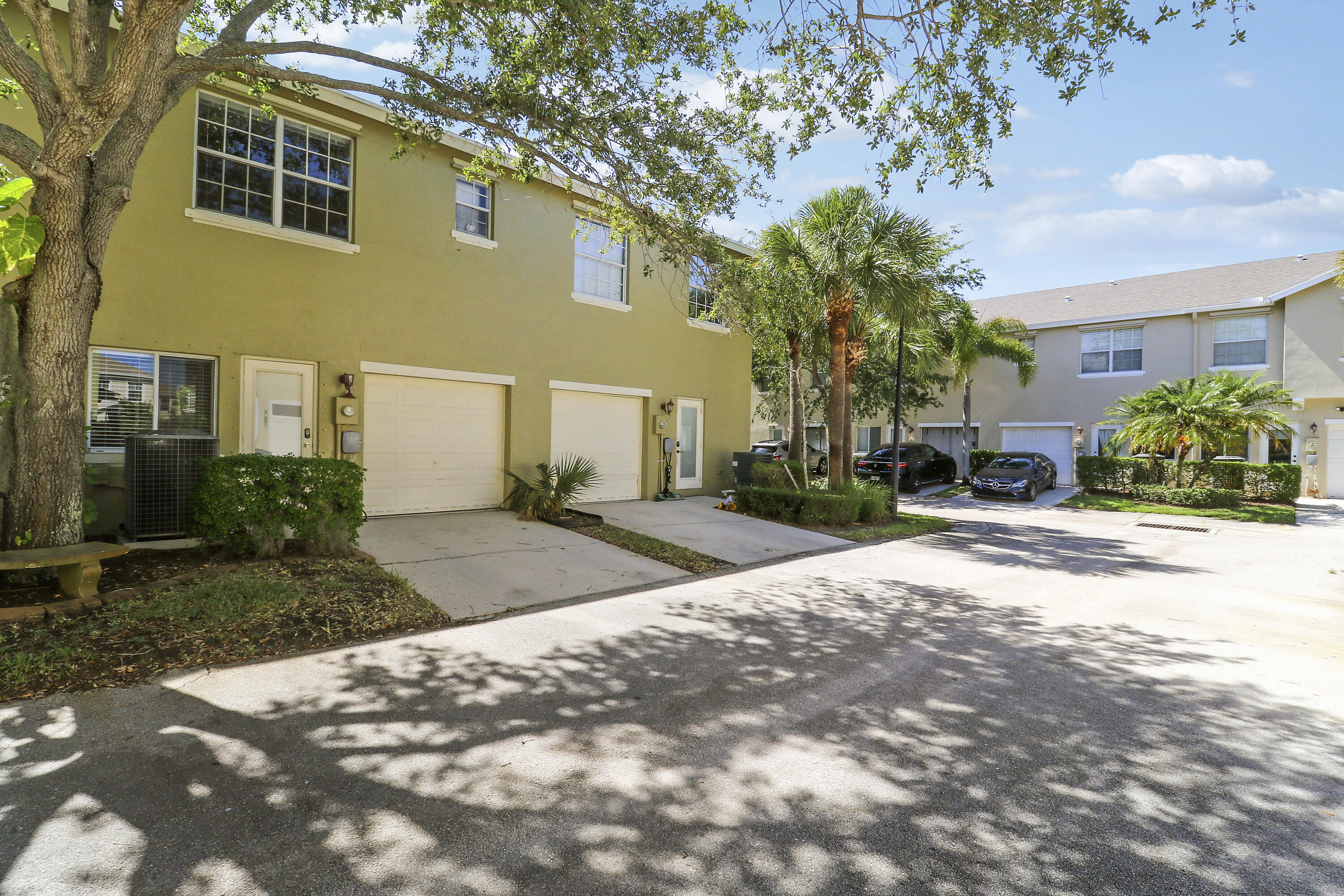 EAST LAKE VILLAGE NO 3 - Residential