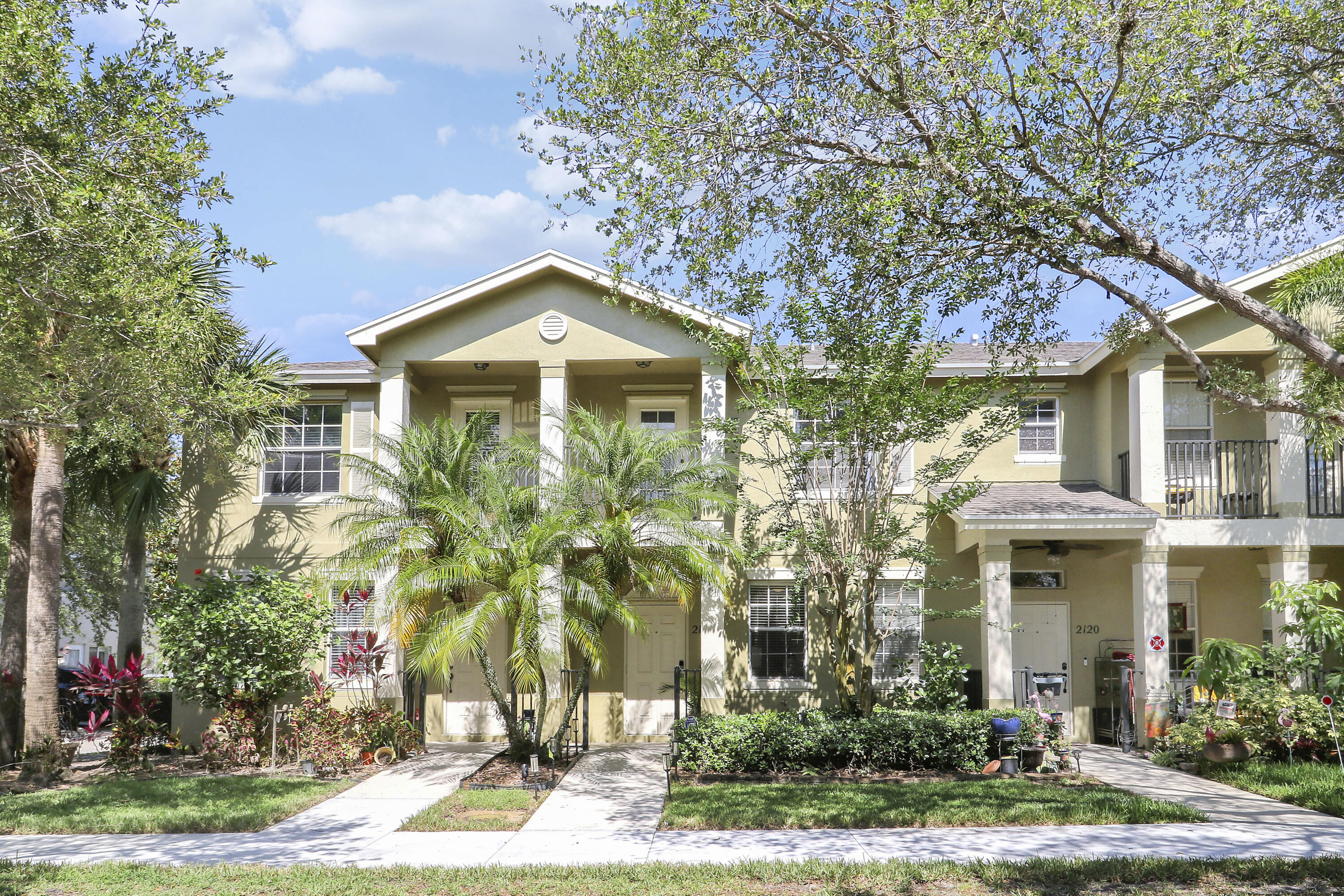 EAST LAKE VILLAGE NO 3 - Residential
