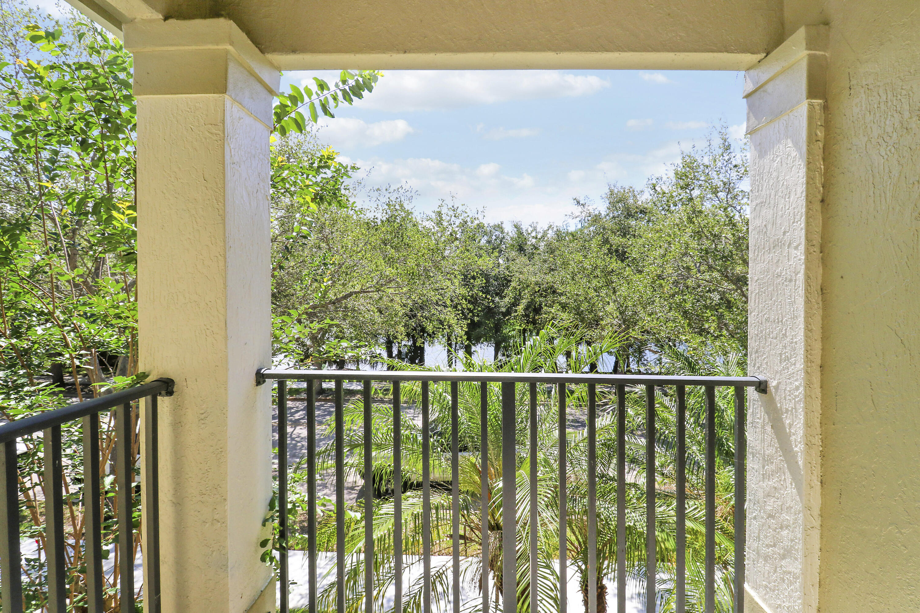 EAST LAKE VILLAGE NO 3 - Residential
