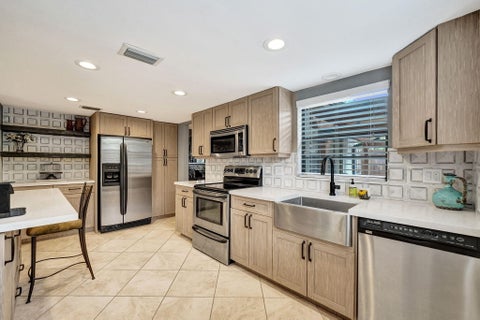 Tiny photo for 1330 NW 78TH Avenue, Plantation, FL 33322 (MLS # B26082564)