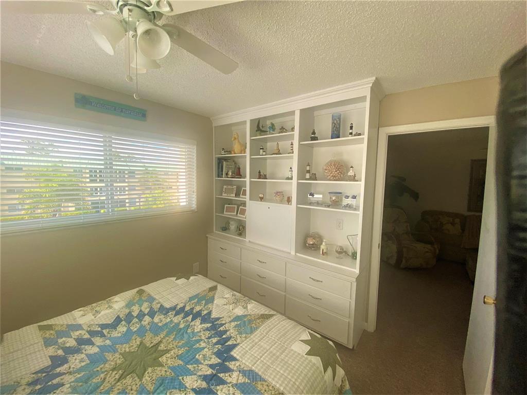 COLONIAL CLUB CONDO SEC 2 - Residential