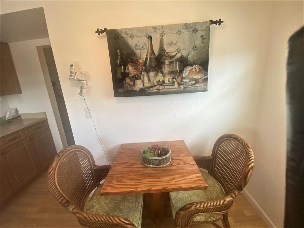 COLONIAL CLUB CONDO SEC 2 - Residential