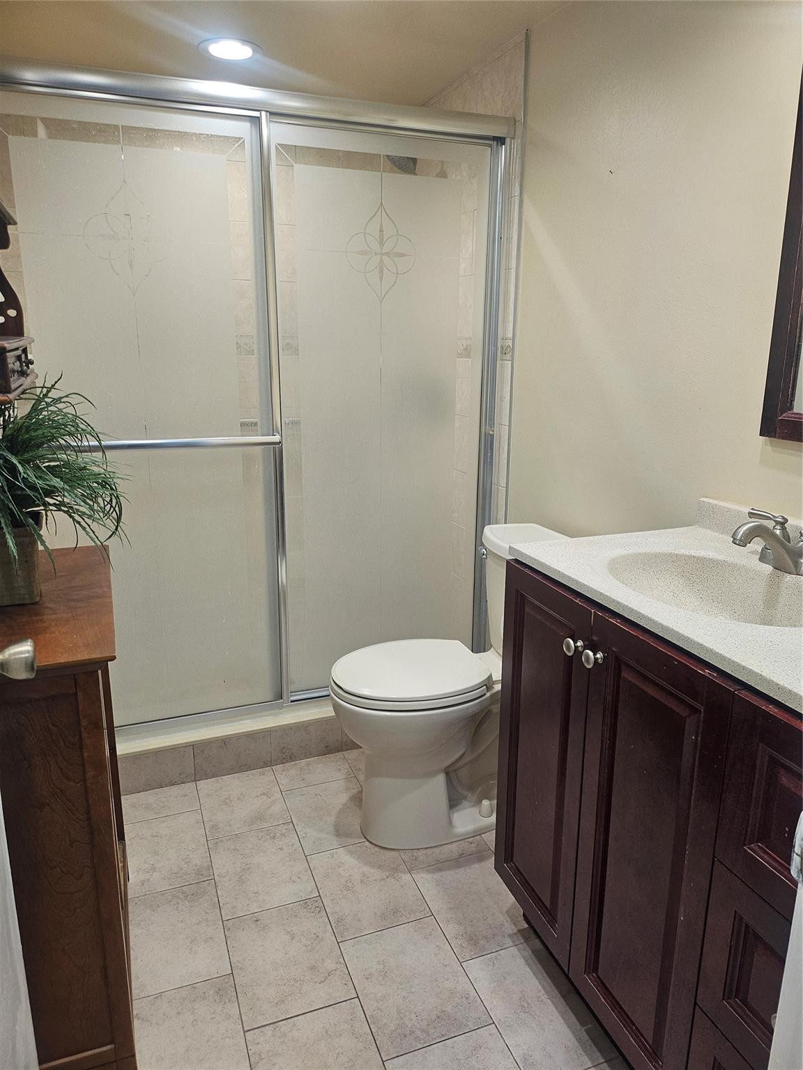 SUNRISE LAKES - Residential