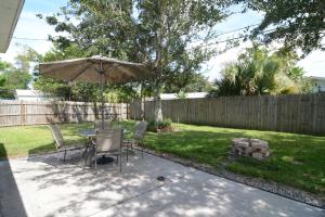 PALM LAKE PARK - Residential