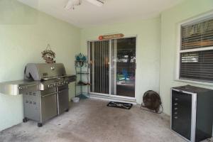 PALM LAKE PARK - Residential