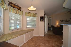 PALM LAKE PARK - Residential