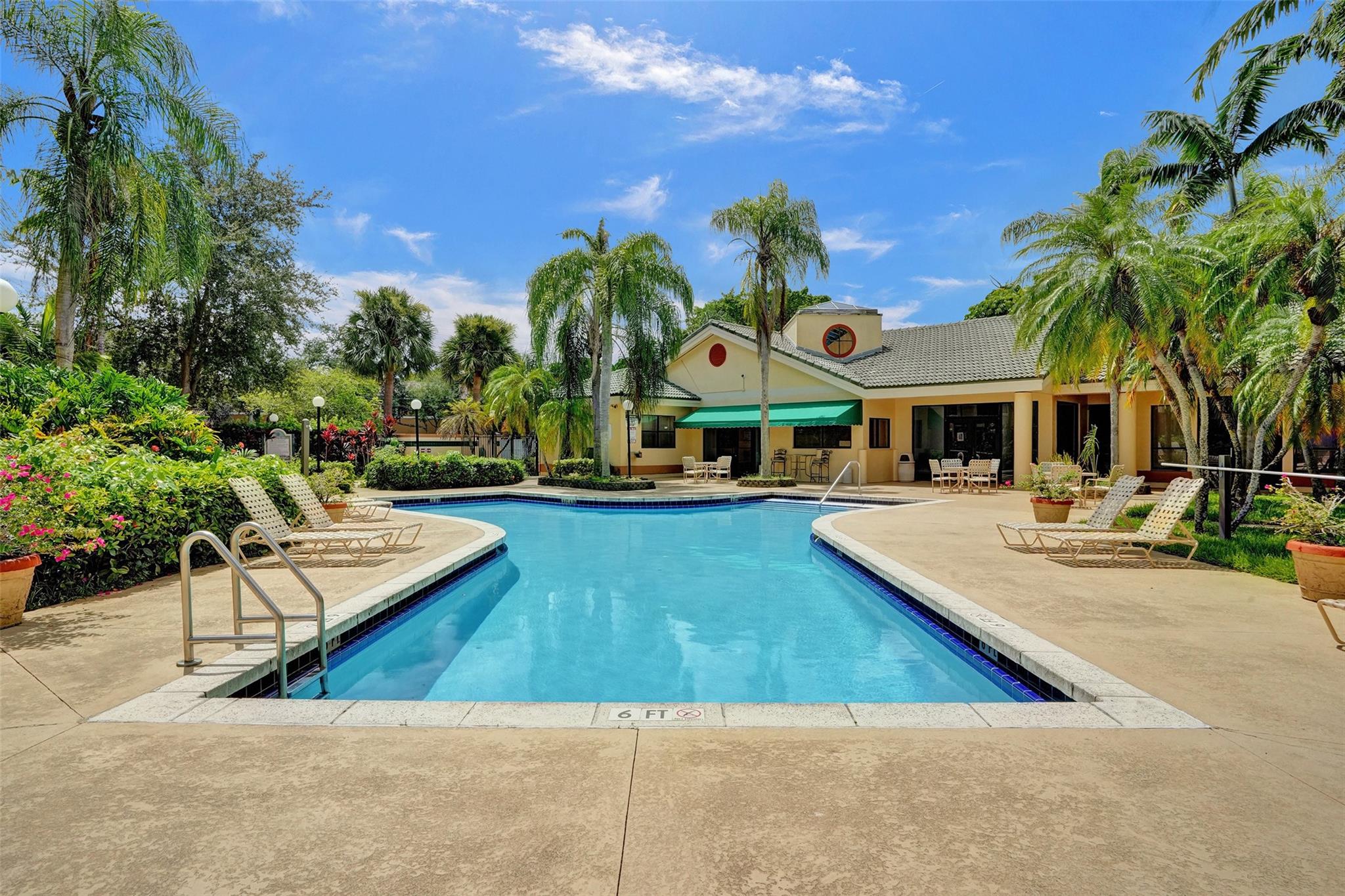 Summerbreeze Condo - Residential Lease