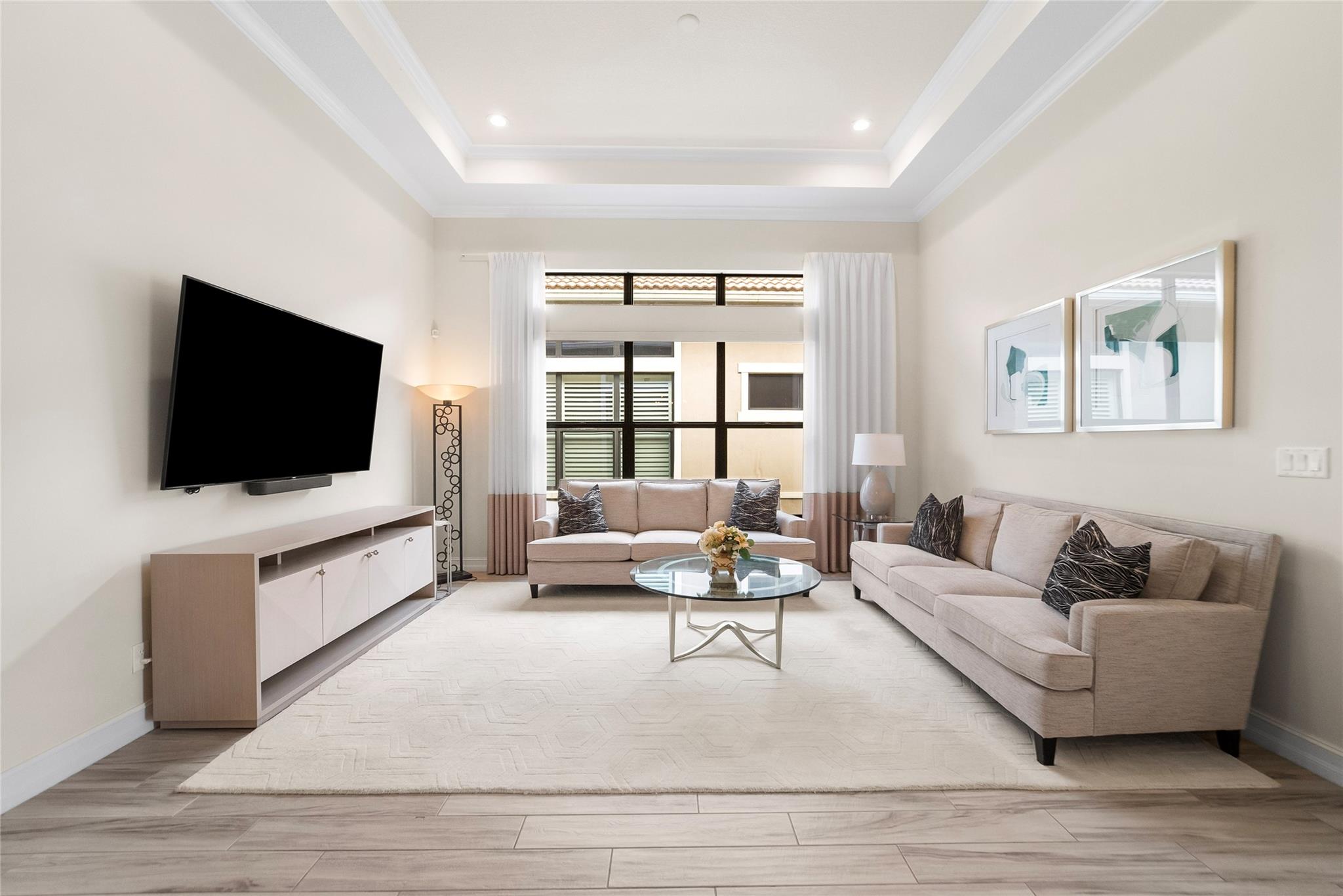 Four Seasons - Residential