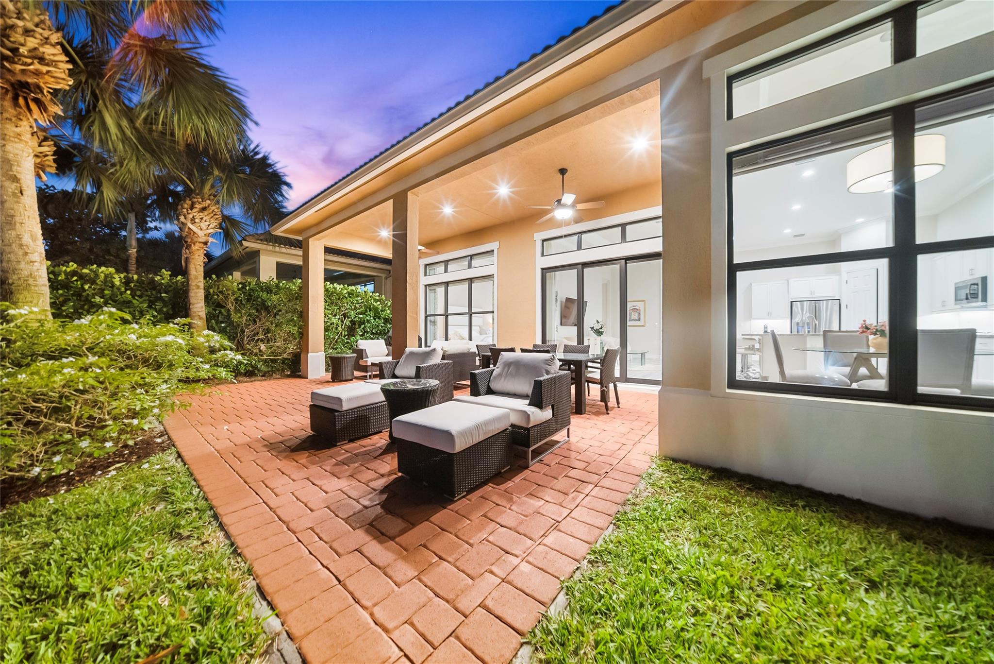 Four Seasons - Residential