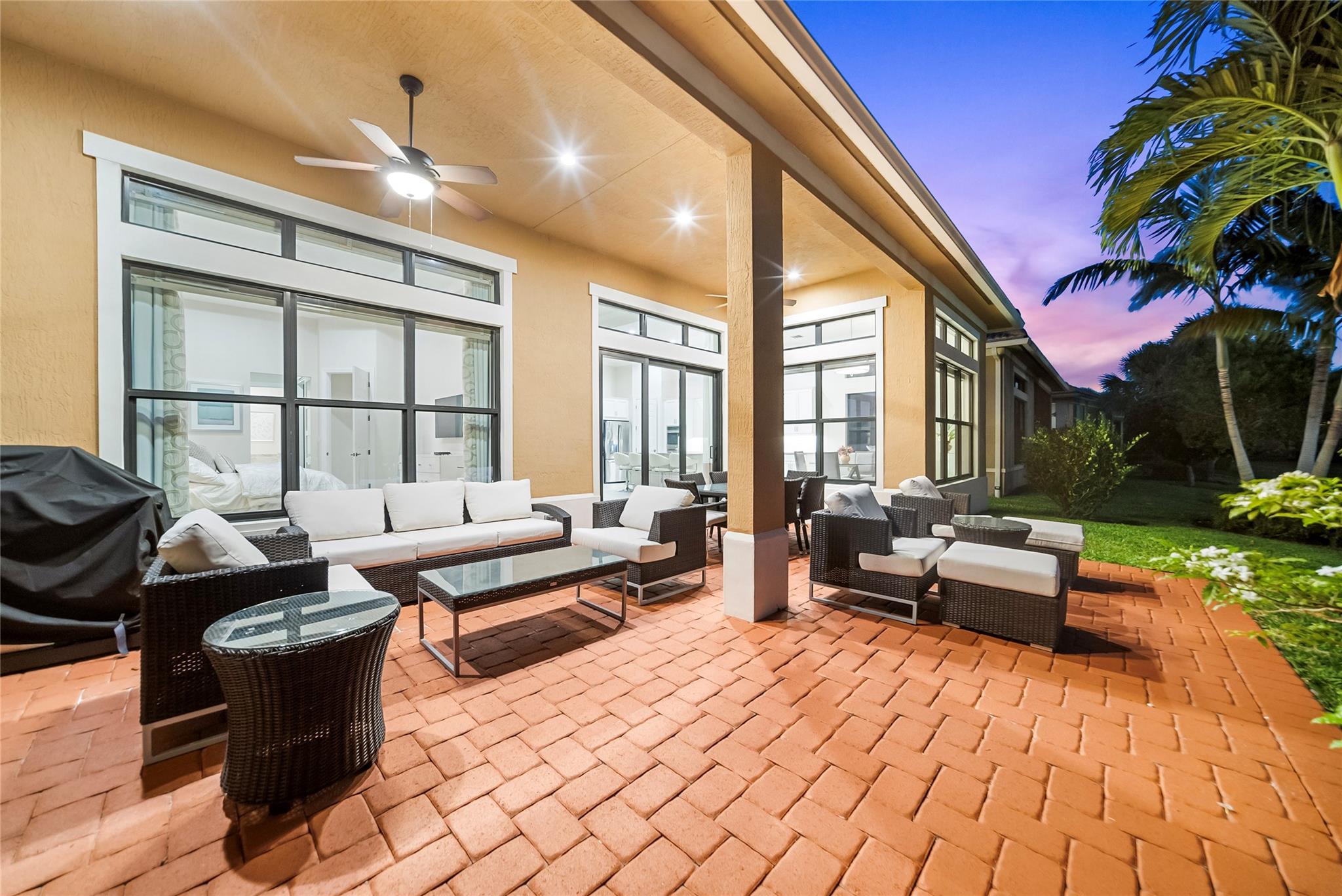 Four Seasons - Residential