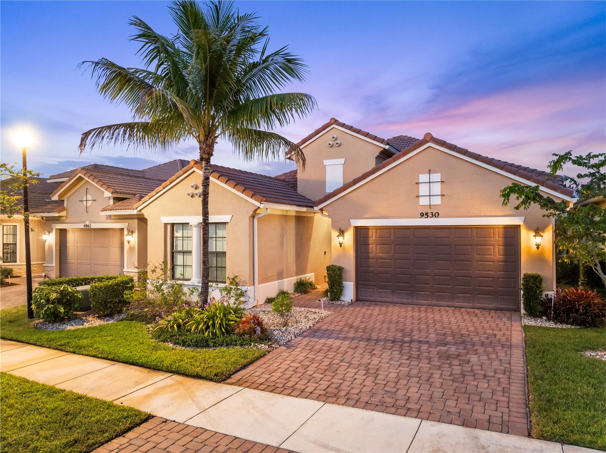 Four Seasons - Residential