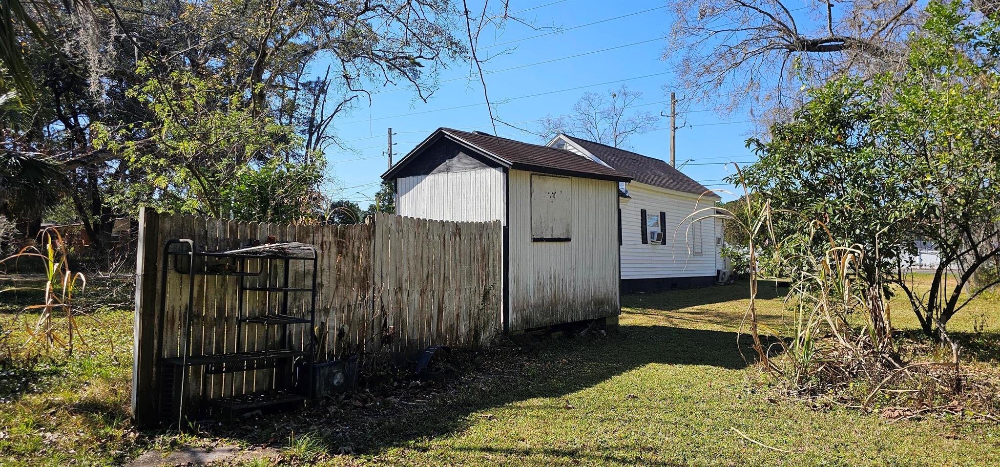 SIMMONS S/D PTS SIBBALD & - Residential