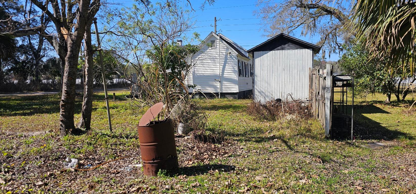 SIMMONS S/D PTS SIBBALD & - Residential