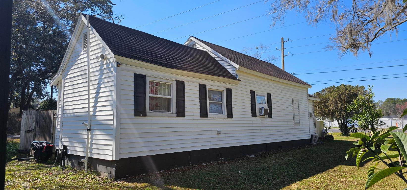 SIMMONS S/D PTS SIBBALD & - Residential