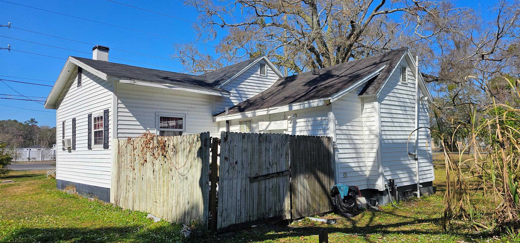 SIMMONS S/D PTS SIBBALD & - Residential