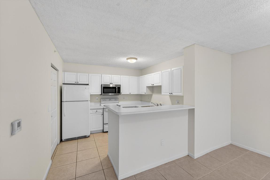 651 Okeechobee Boulevard 302