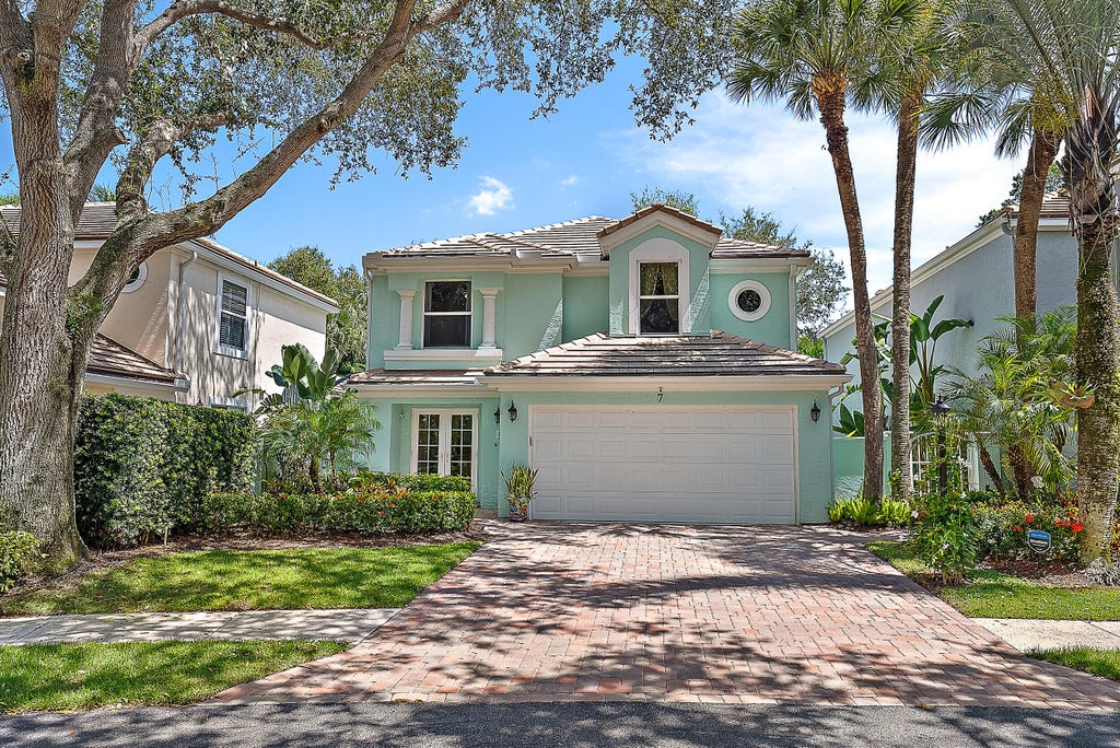 Photo of 7 Grand Bay Circle, Juno Beach, FL 33408 (MLS # B26073458)
