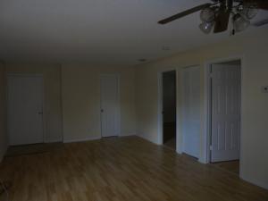 ISLAND HOUSE - Residential Lease