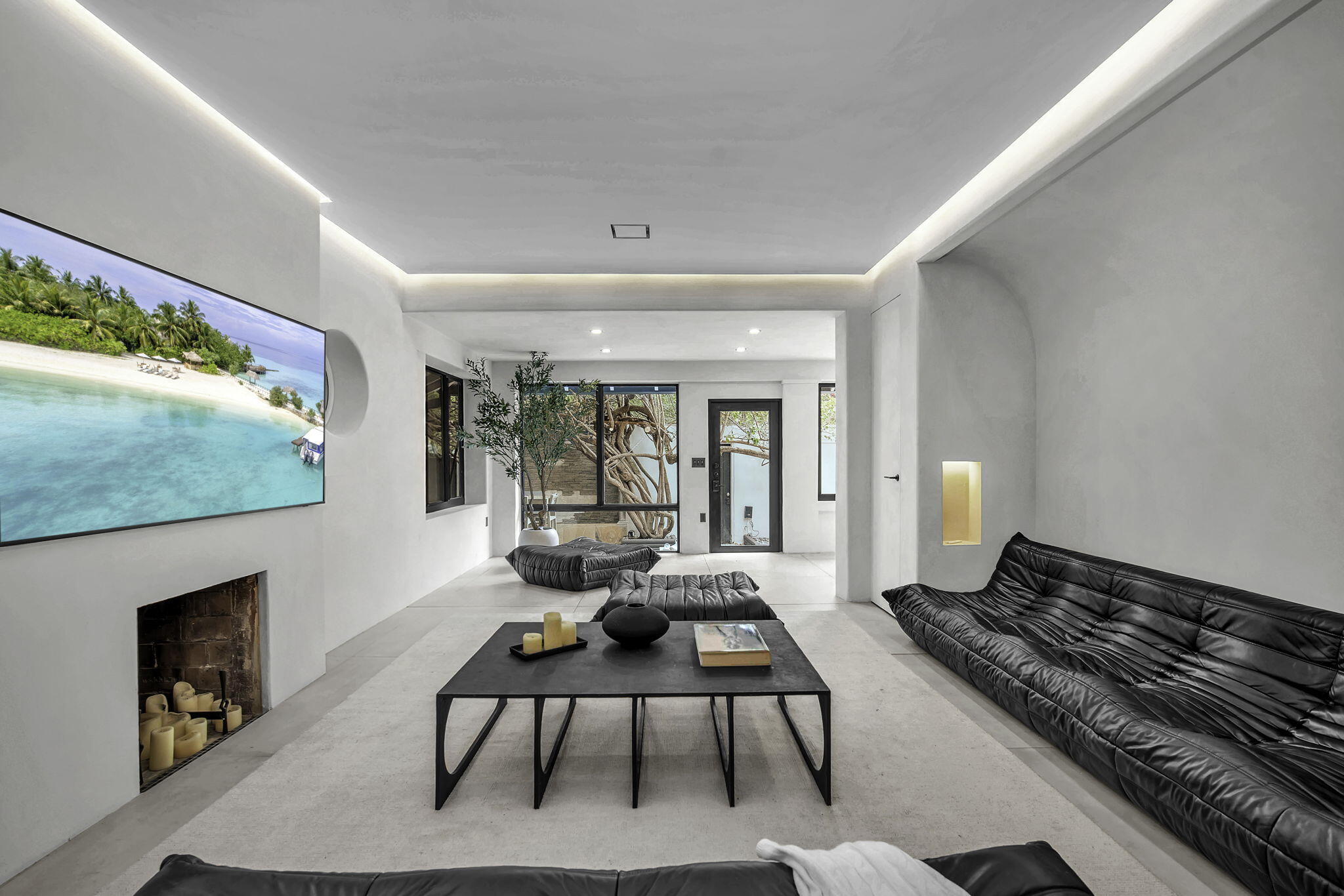 120 NE 25th Street