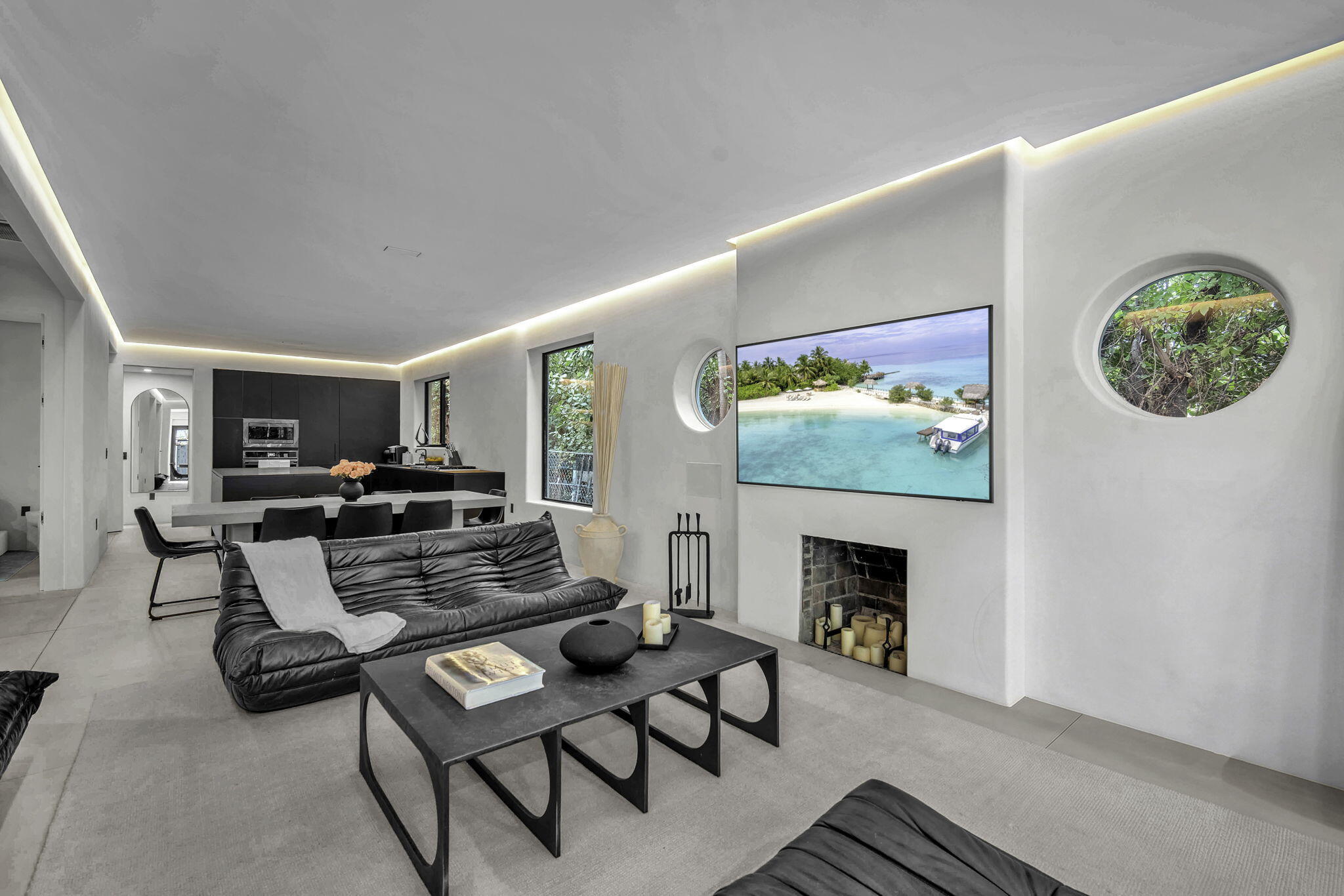 120 NE 25th Street