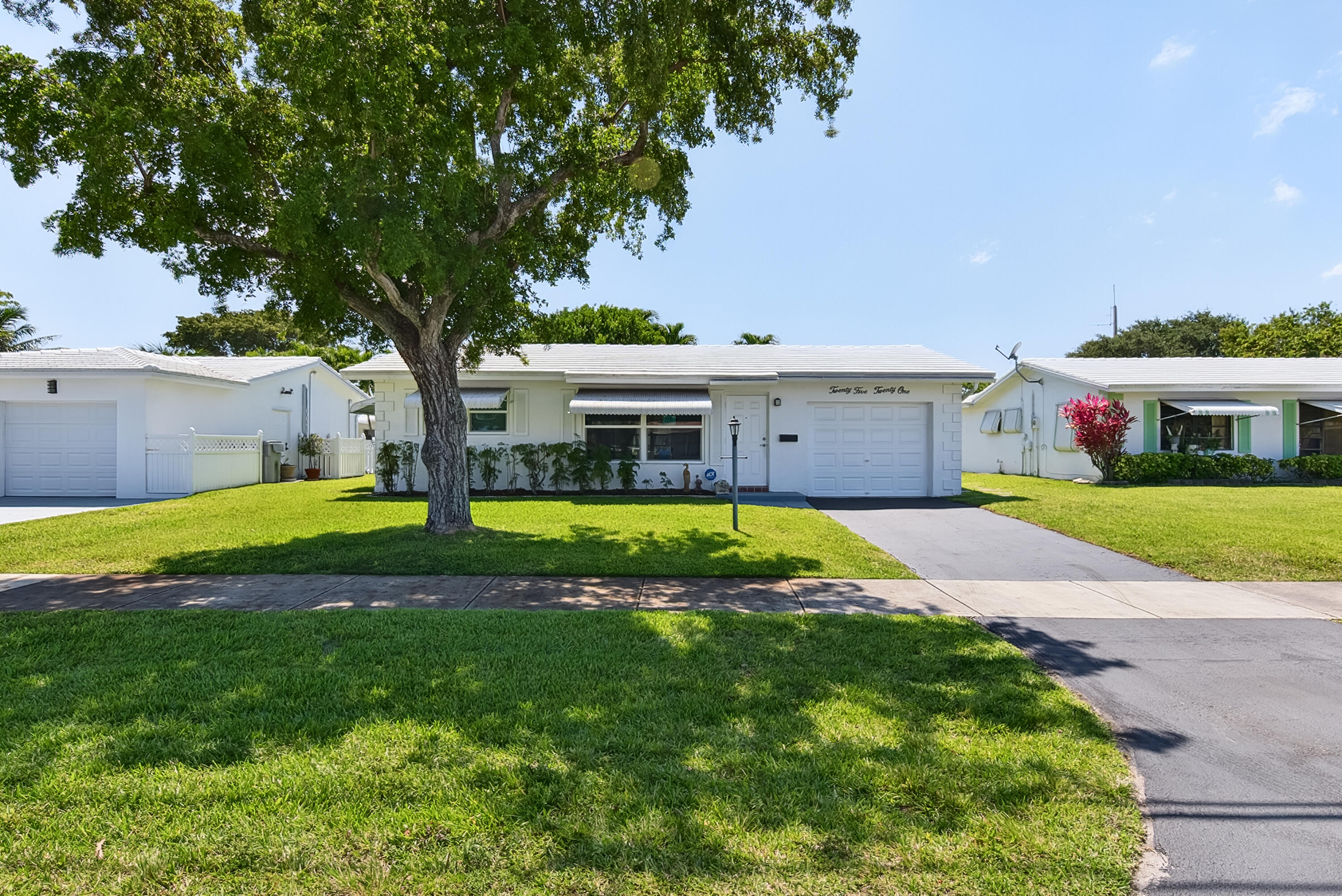 LEISUREVILLE FIRST SEC - Residential