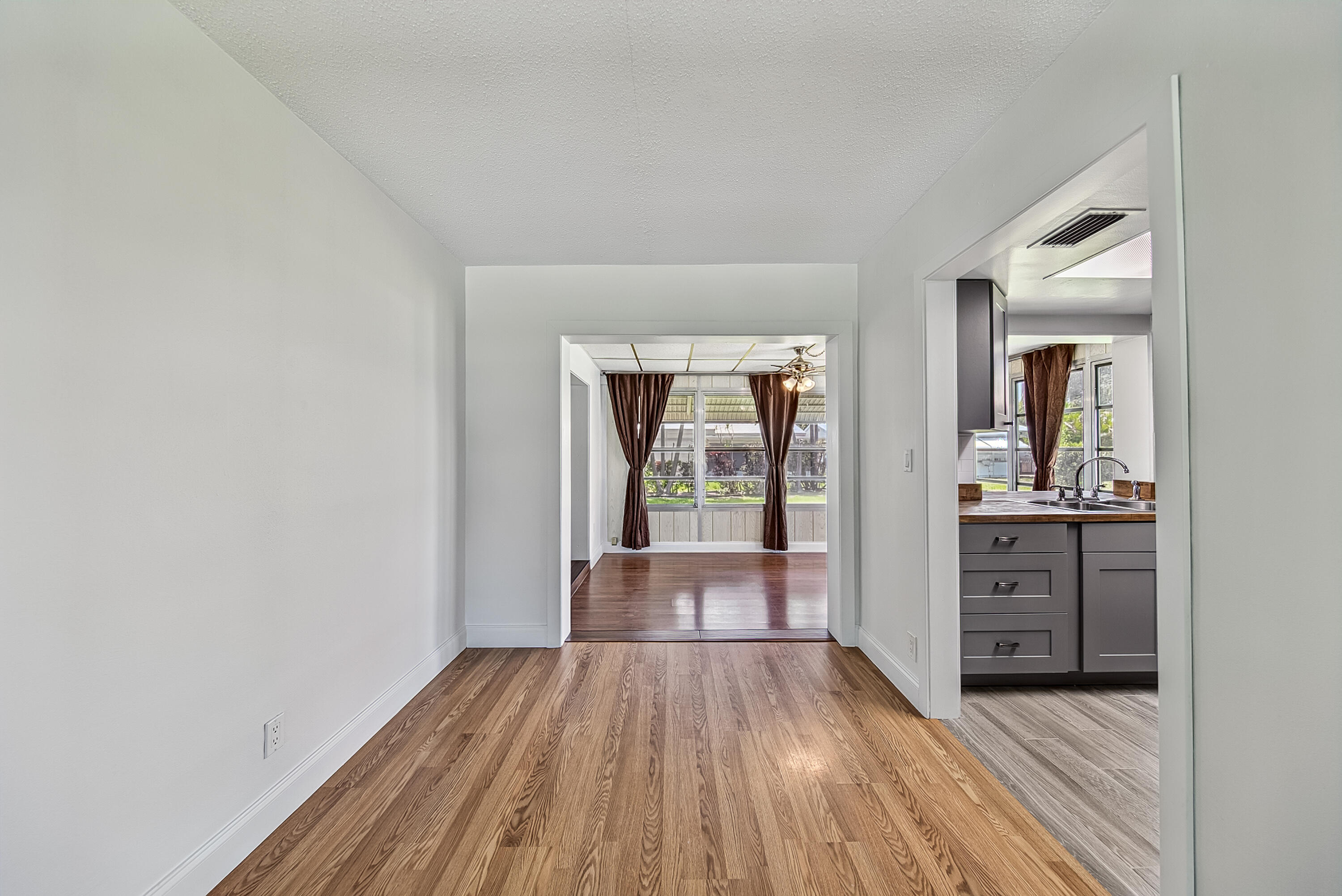 LEISUREVILLE FIRST SEC - Residential