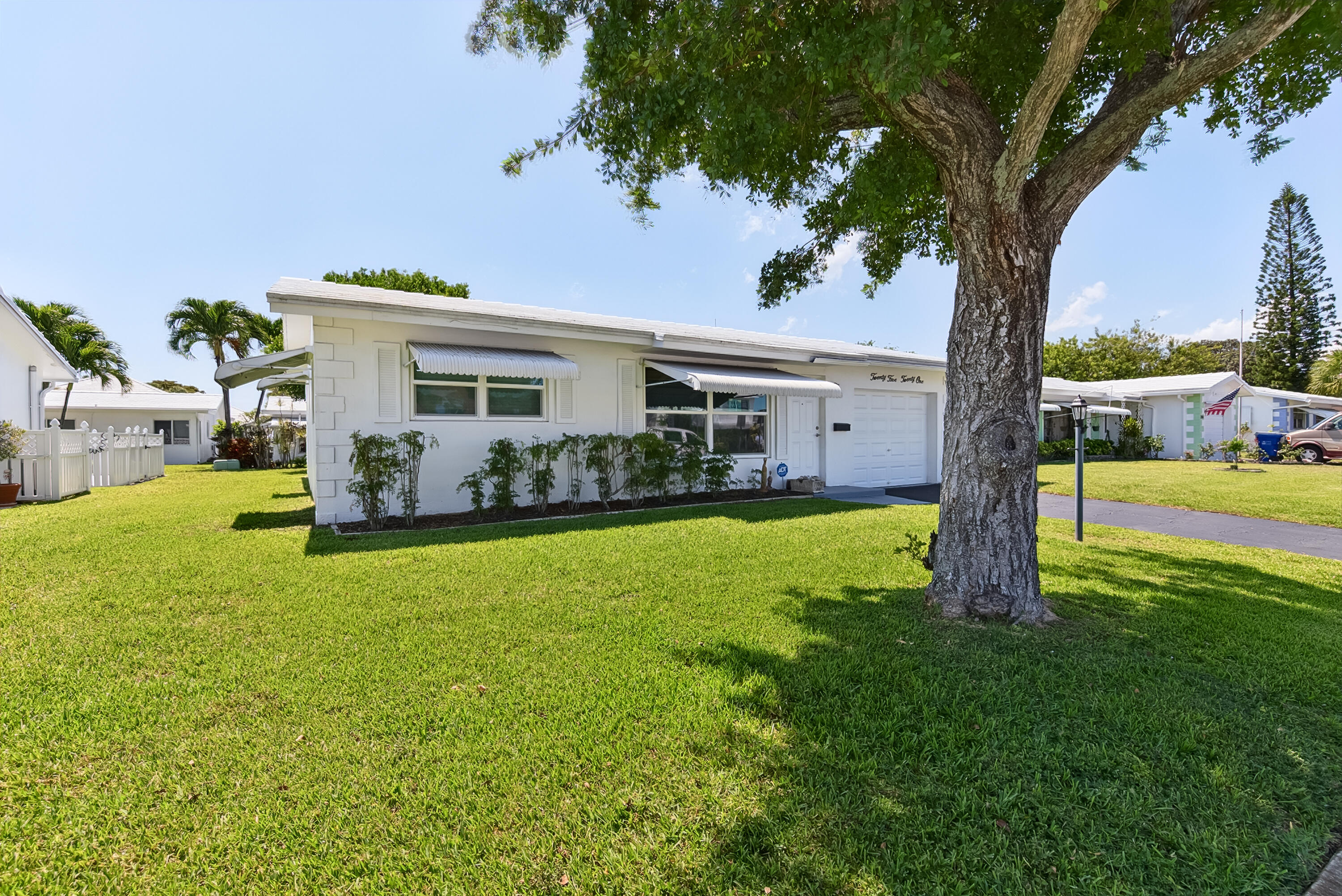 LEISUREVILLE FIRST SEC - Residential