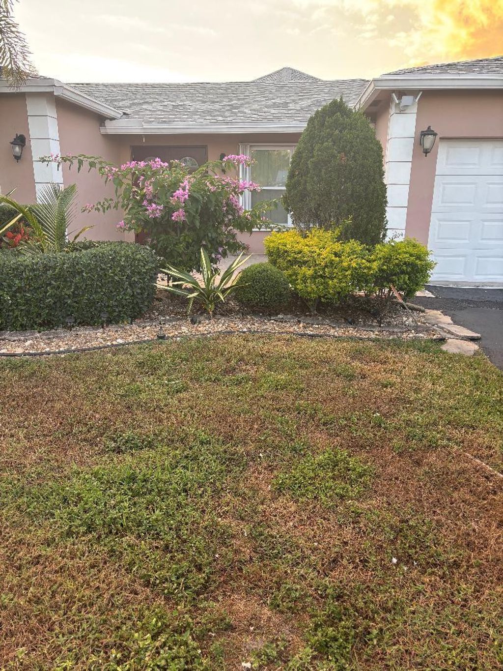 Photo of 8109 NW 74th Terrace, Tamarac, FL 33321 (MLS # B26031250)