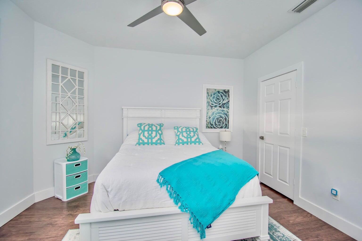 COLONY POINT - Residential