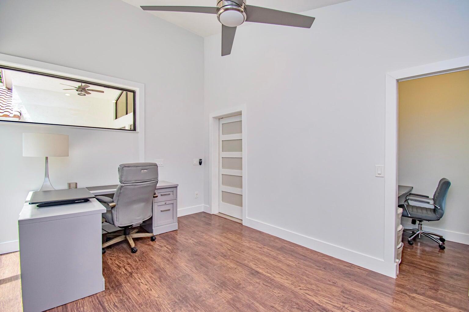 COLONY POINT - Residential