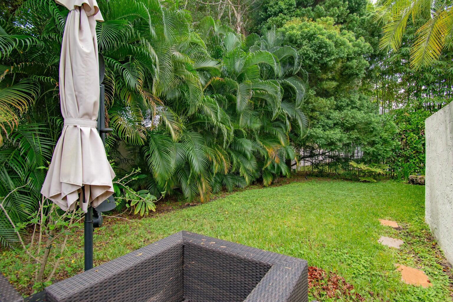 COLONY POINT - Residential