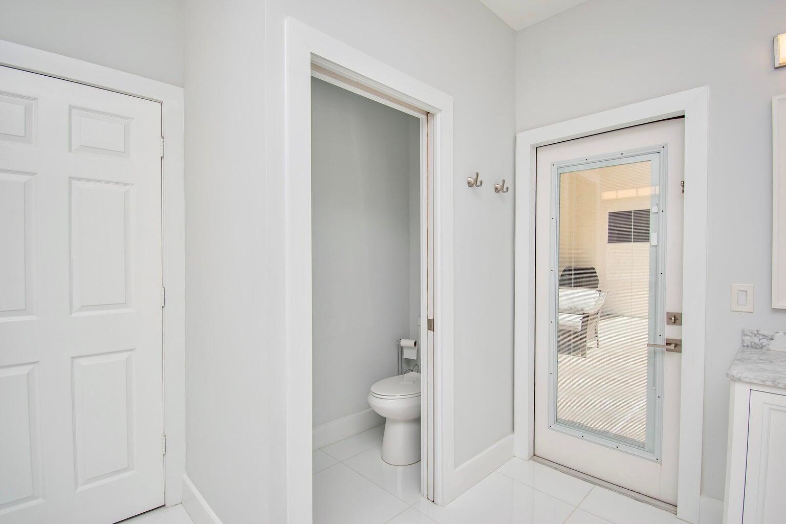 COLONY POINT - Residential