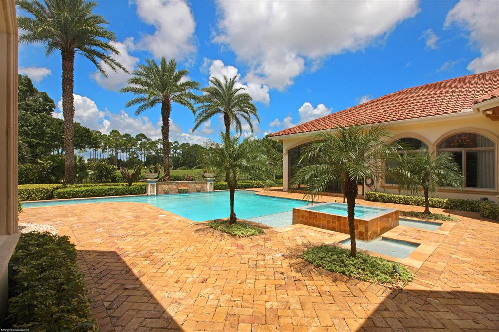 OLD PALM - Residential