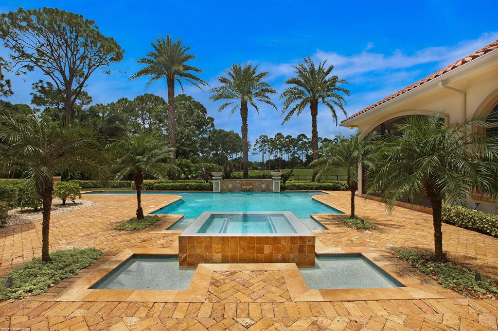 OLD PALM - Residential