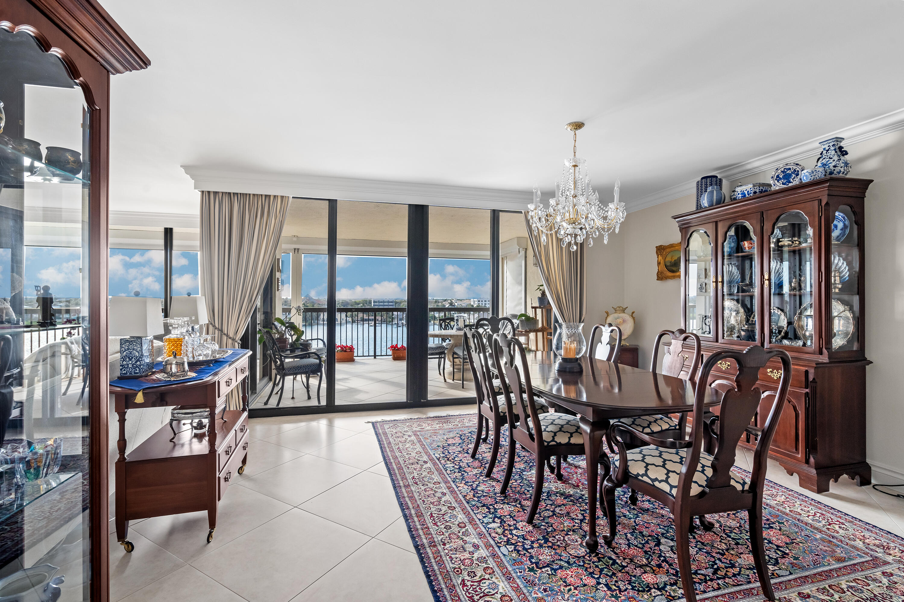 19670 Beach Road Ph B-4