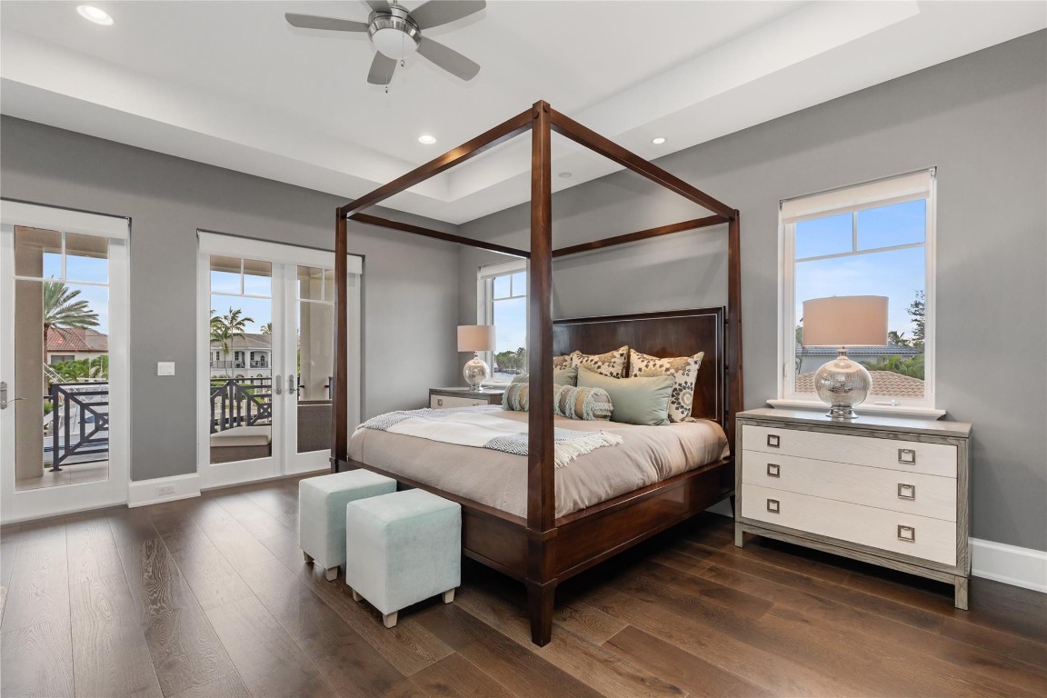 LIGHTHOUSE POINT - Residential