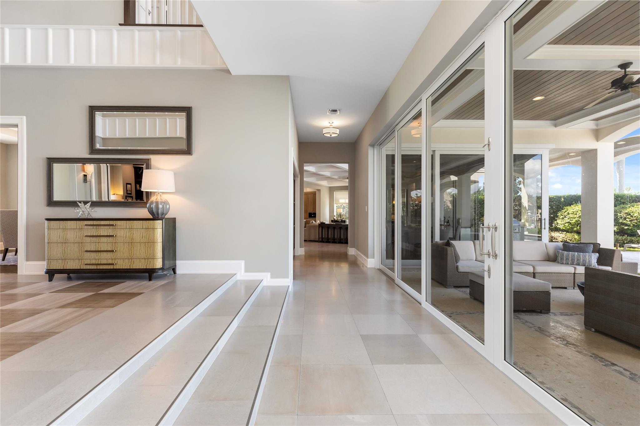 LIGHTHOUSE POINT - Residential