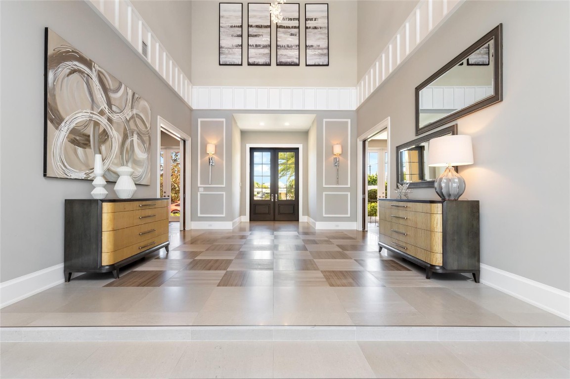 LIGHTHOUSE POINT - Residential