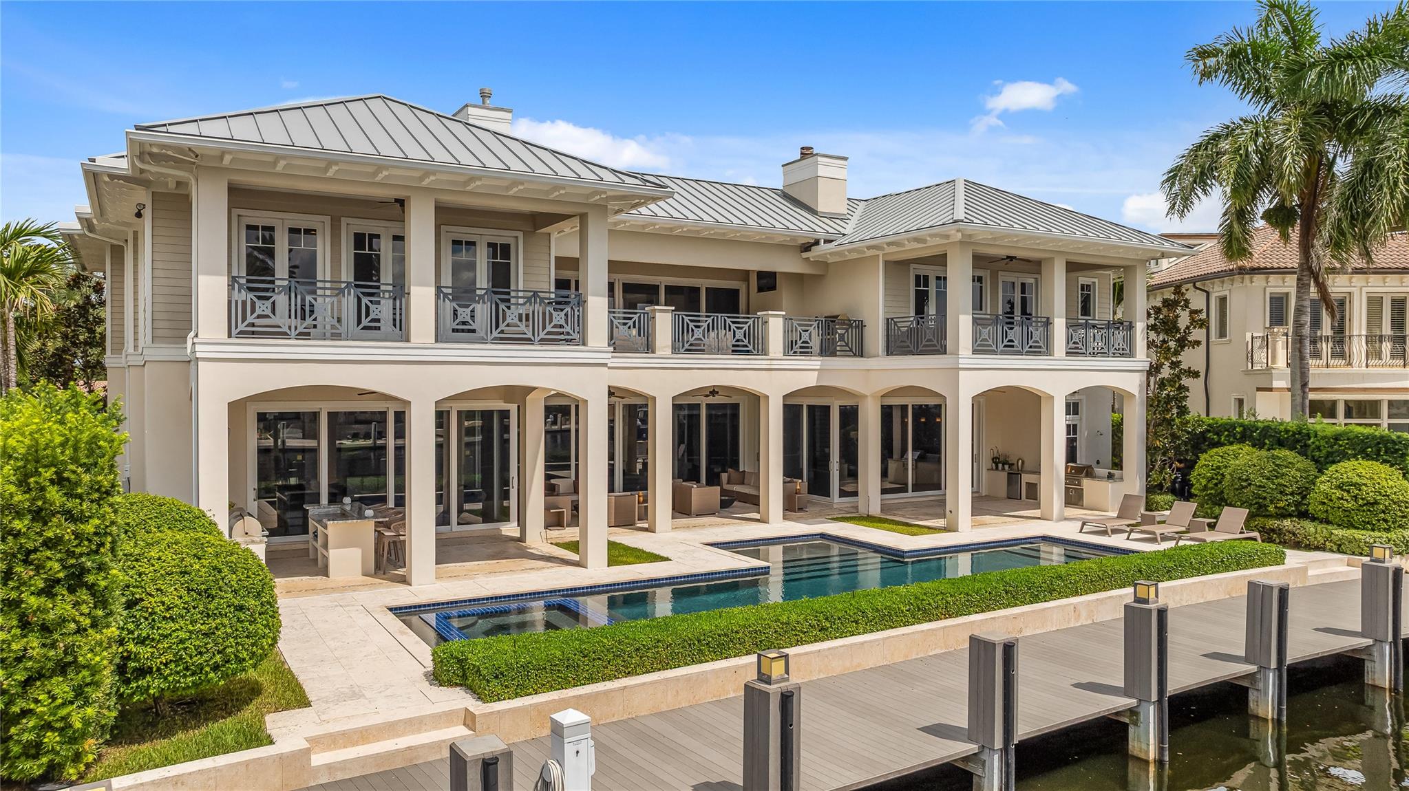 LIGHTHOUSE POINT - Residential