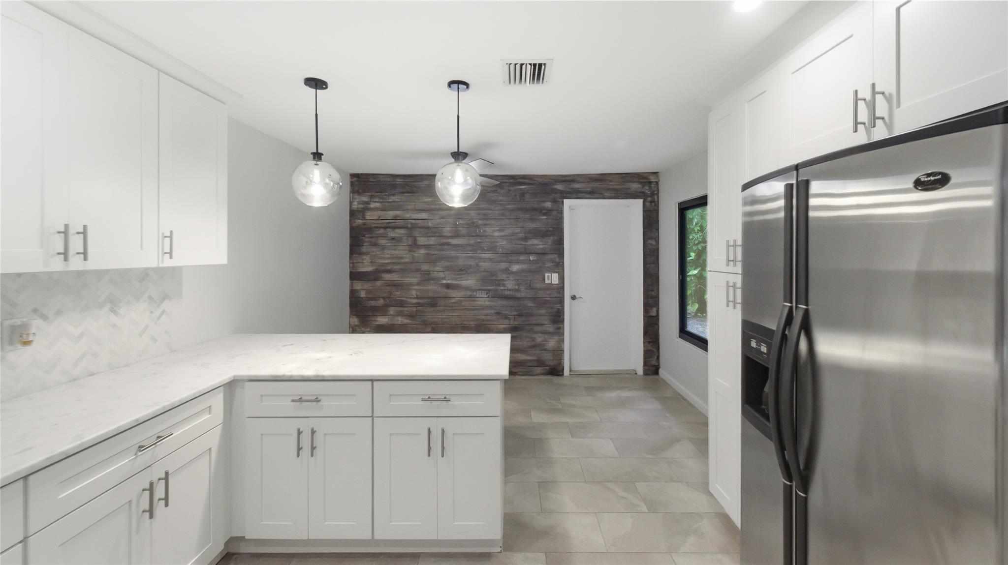 The Lakes of Deer Creek - Residential