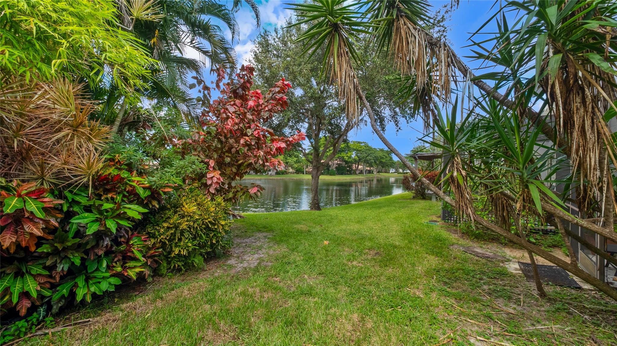 The Lakes of Deer Creek - Residential