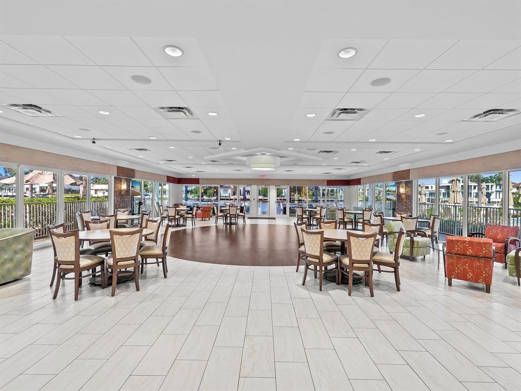 SEAGATE OF HIGHLAND CONDO - Residential
